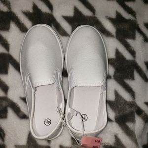DYI white  Van like shoes size 13/1